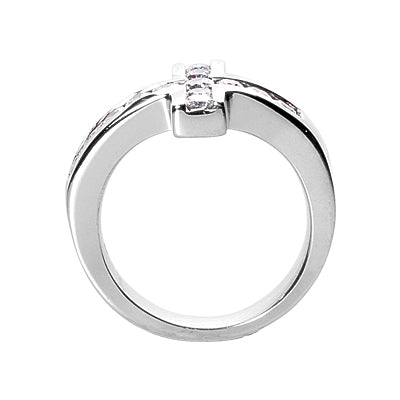 Fancy Round Diamond Ring (Total Diamond Weight 0.94ct, Quality GH-VS)