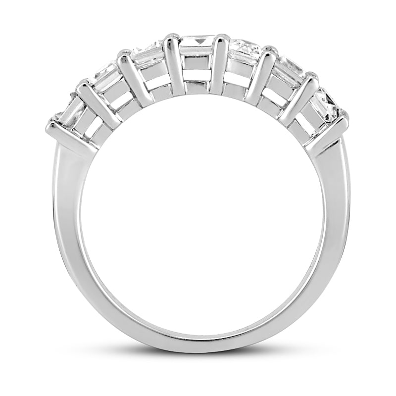 Emerald Cut Diamond Wedding Band (Total Diamond Weight 1.75ct, Quality GH-VS)