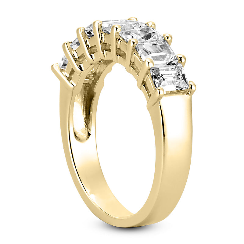 Emerald Cut Diamond Wedding Band (Total Diamond Weight 1.75ct, Quality GH-VS)