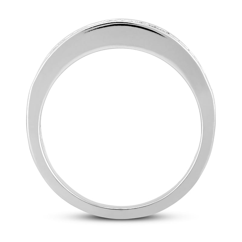 Straight Baguette Diamond Wedding Band (Total Diamond Weight 0.68ct, Quality GH-VS)